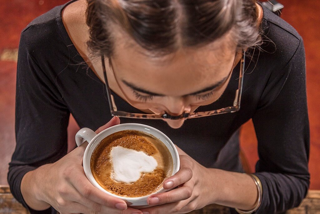 girl with coffee